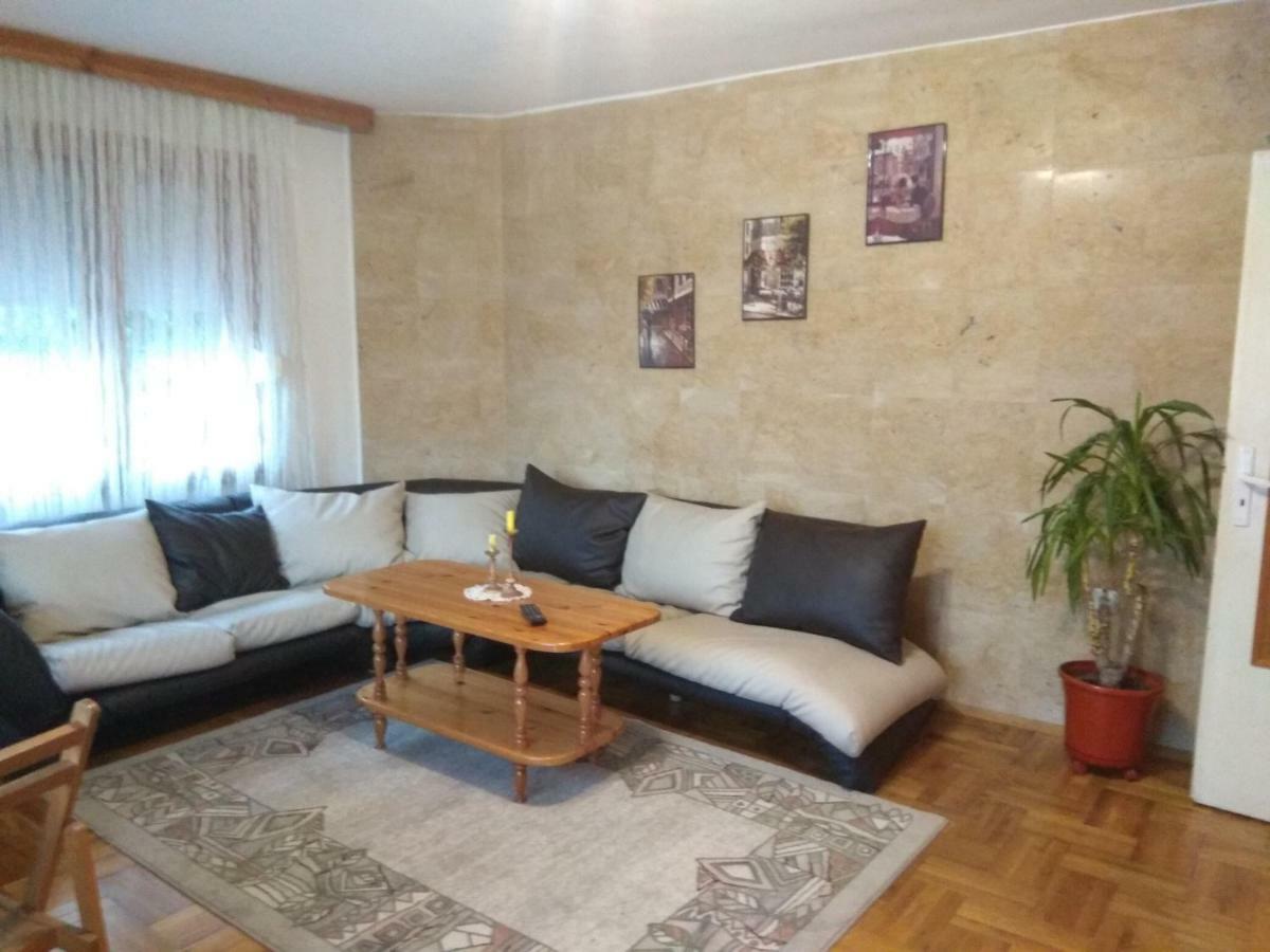 Martin'S Apartments Stara Zagora Exterior foto